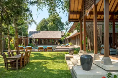Luxury-Bali-Accommodation-Jeeva-Tirta-Seminyak-11
