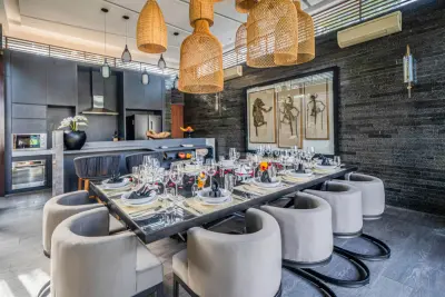 kitchen-De-Prestigio-6bedroom-Large-Family-Accommodation-Canggu-116-1