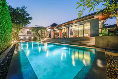 pool-De-Prestigio-3bedroom-Luxury-Family-Villa-Canggu-48-2