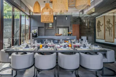 kitchen-De-Prestigio-6bedroom-Large-Family-Accommodation-Canggu-117-1