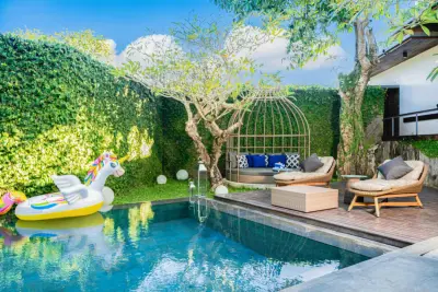 pool-De-Prestigio-3bedroom-Luxury-Family-Villa-Canggu-43-1