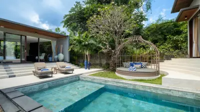 pool-De-Prestigio-6bedroom-Large-Family-Accommodation-Canggu-24-1