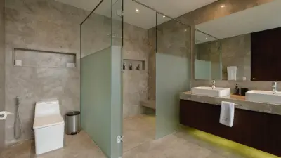 Bathroom-De-Prestigio-3bedroom-Luxury-Family-Villa-Canggu-1-1